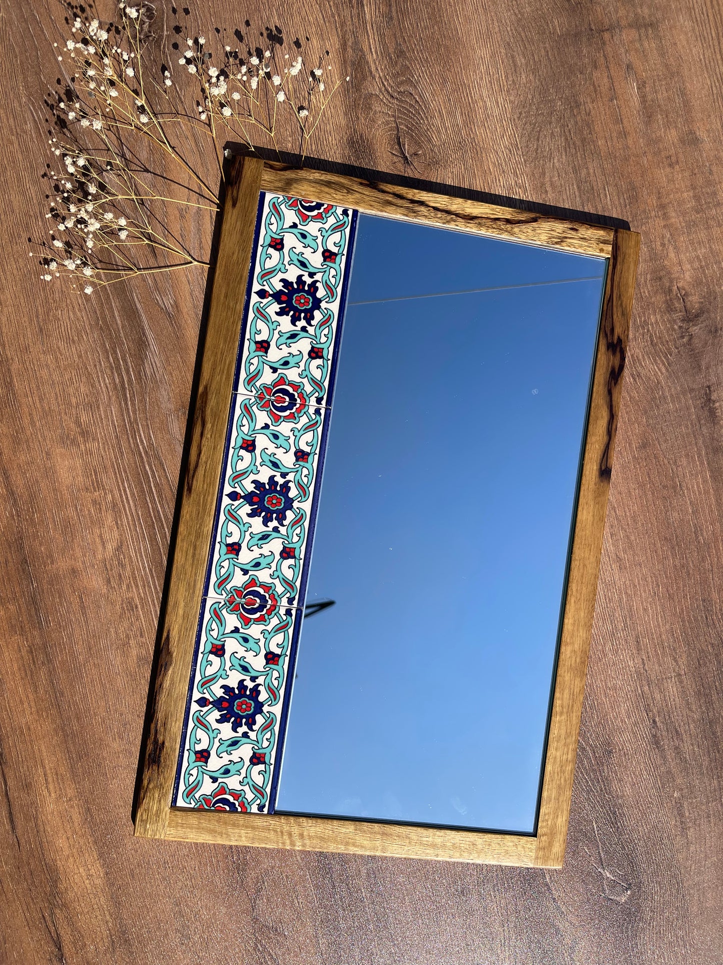 Large Mirror with Handcrafted Tile Detail 02