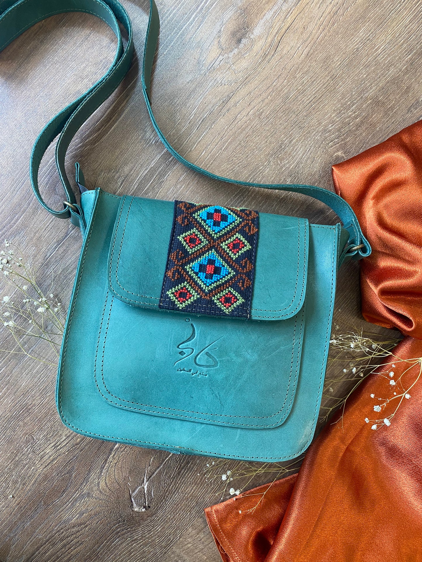 "Khalti Samia" Leather CrossBody Purse