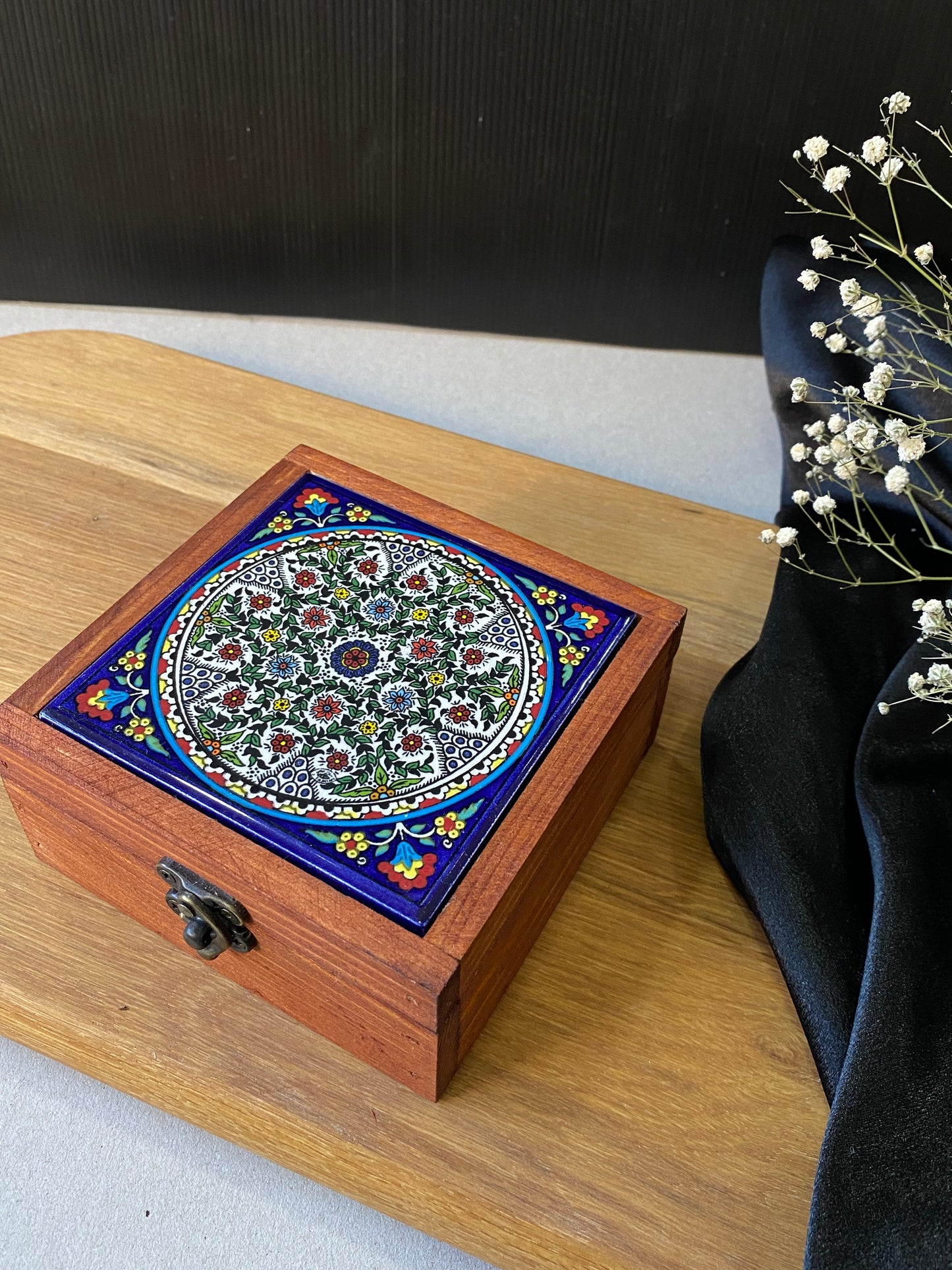 Small Ceramic Wood Box