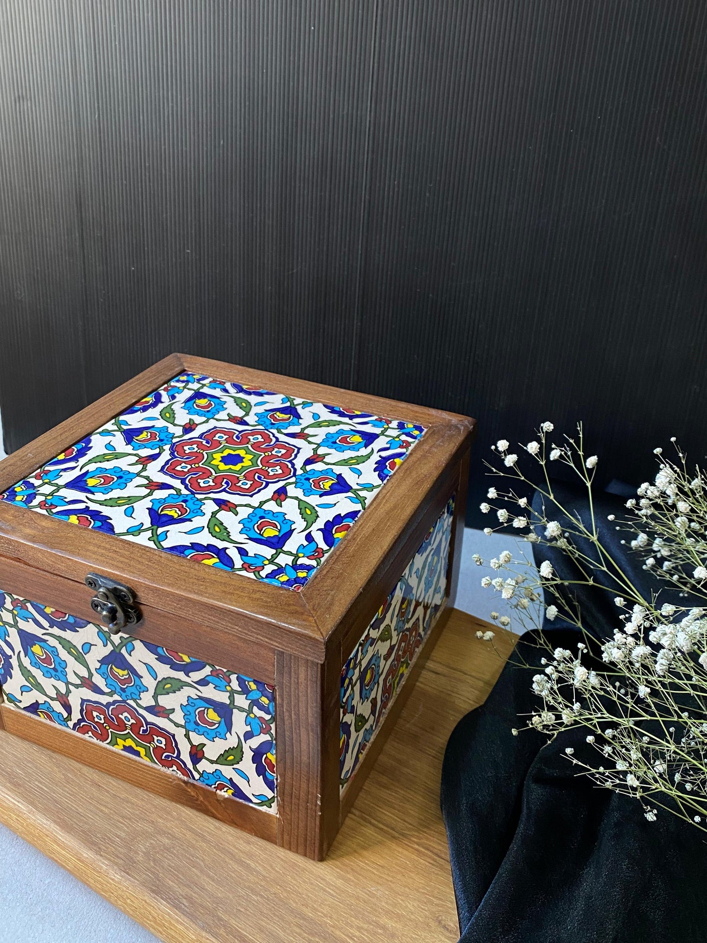 Large Ceramic Wood Box